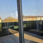 Apartman Upper Floor With Corner Balcony & Parking - Apolonialiving Karlsruhe