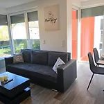 Upper Floor With Corner Balcony & Parking - Apolonialiving *