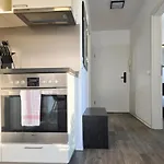 Upper Floor With Corner Balcony & Parking - Apolonialiving Apartman *